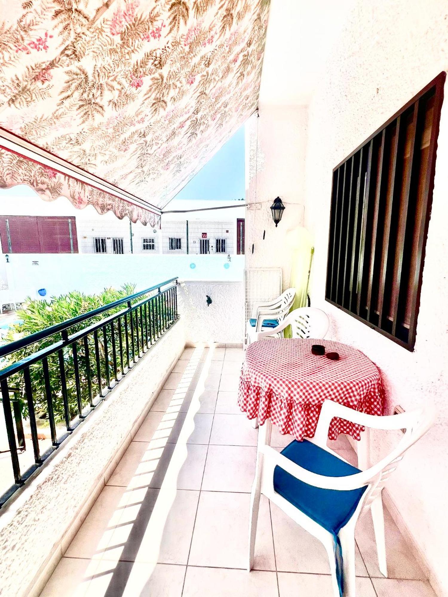 Apartamento En Primera Linea De Playa, Centrico, Tranquilo Playa de las Americas  Exterior photo